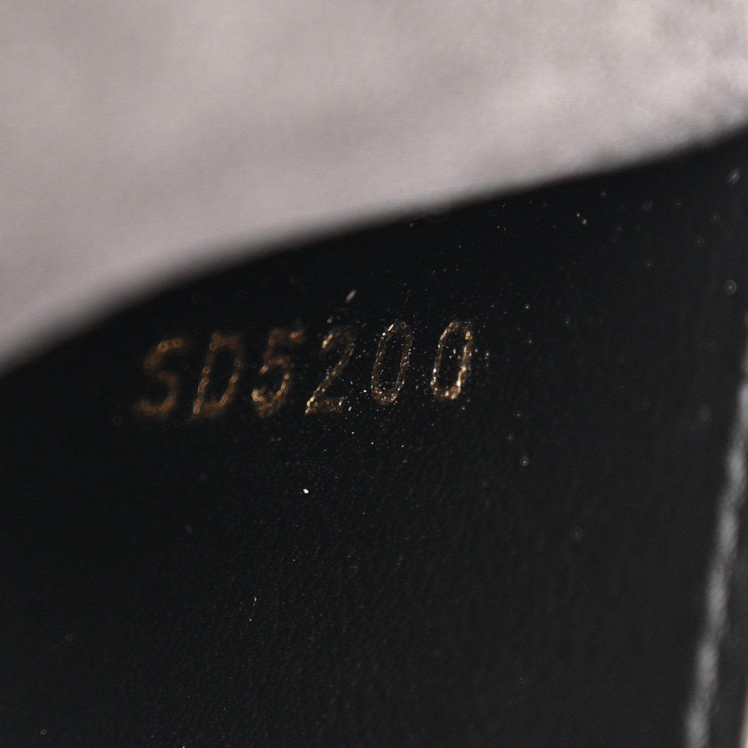 Louis Vuitton Empreinte Vavin Chain Wallet Black 7 of 16