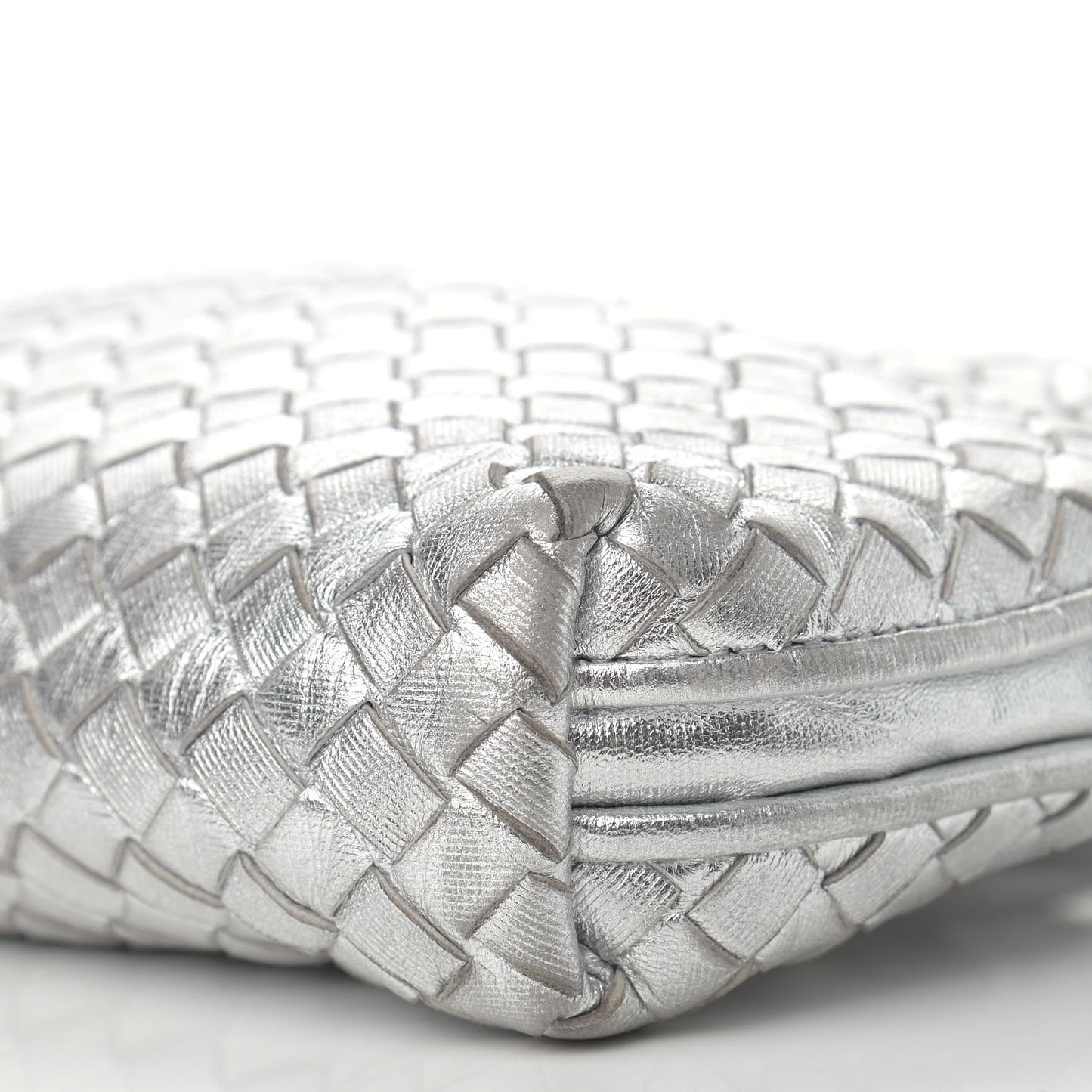 Metallic Nappa Intrecciato Nodini Crossbody Messenger Silver