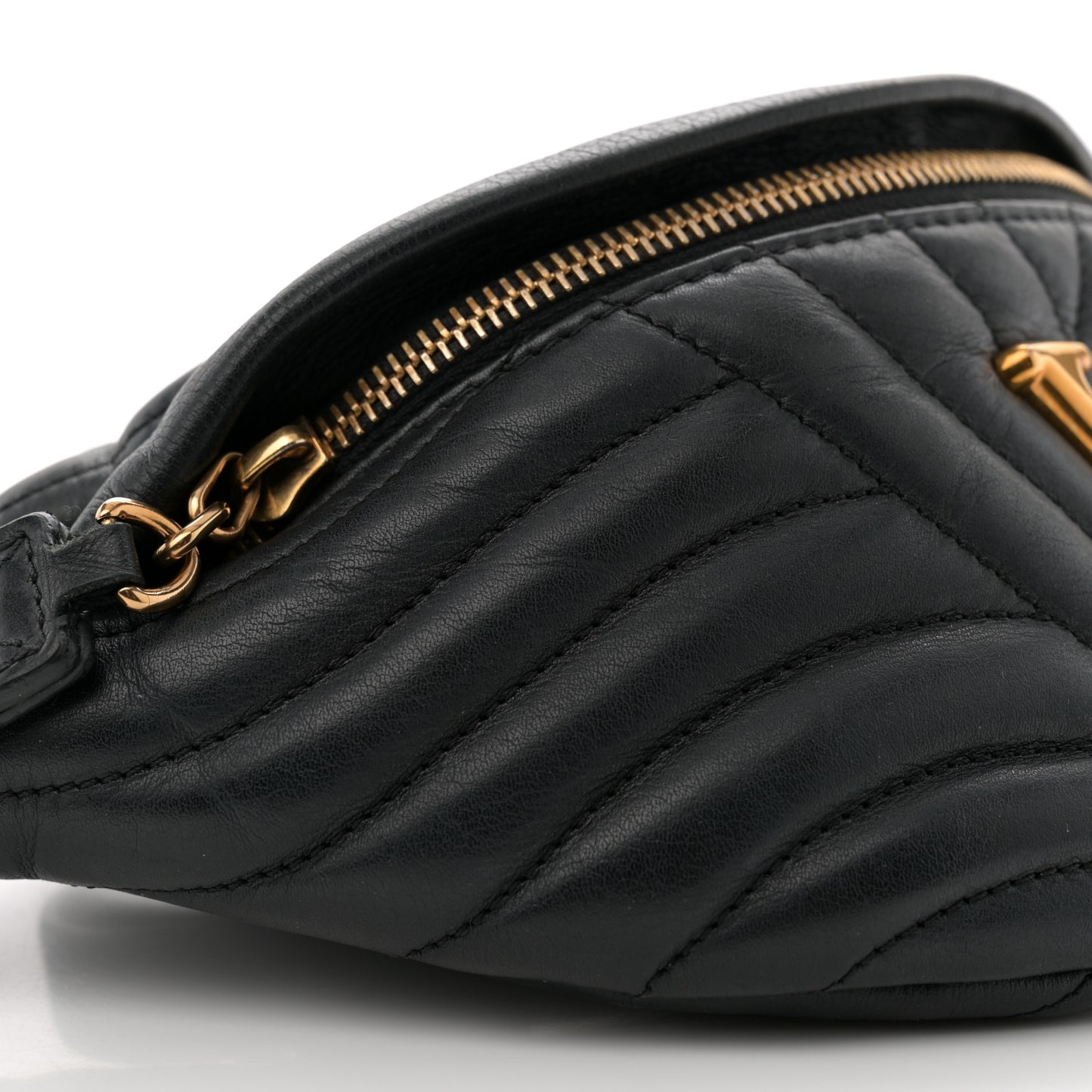 Calfskin Quilted New Wave Bumbag Black