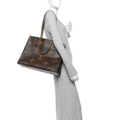 Louis Vuitton Reverse Monogram Giant Onthego GM 2 of 10