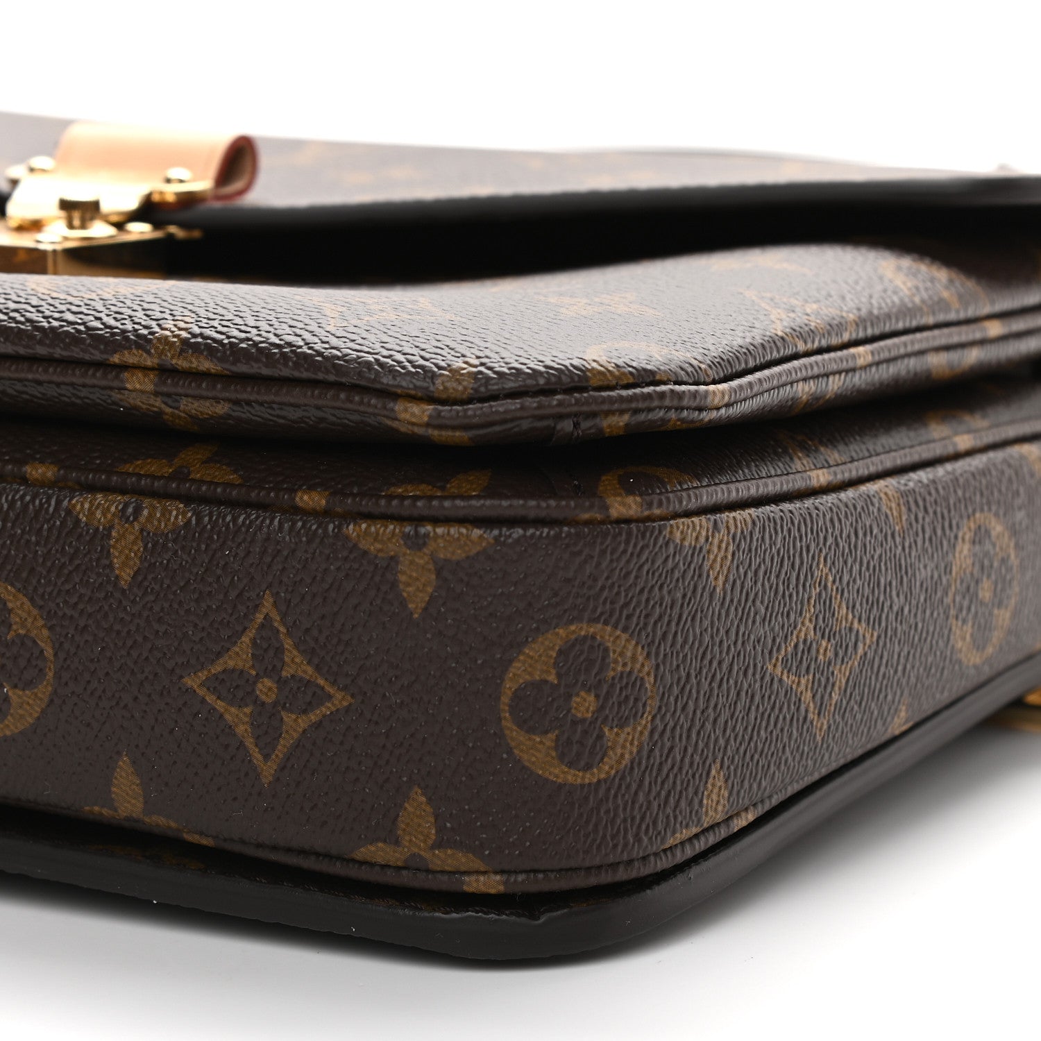 Louis Vuitton Monogram Pochette Metis 8 of 8