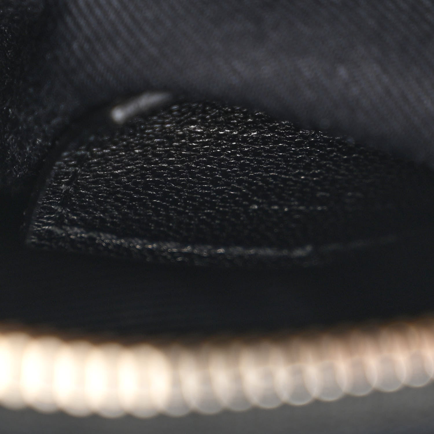 Saint Laurent Sheepskin Matelasse Chevron Monogram College Chain Wallet Black 7 of 11