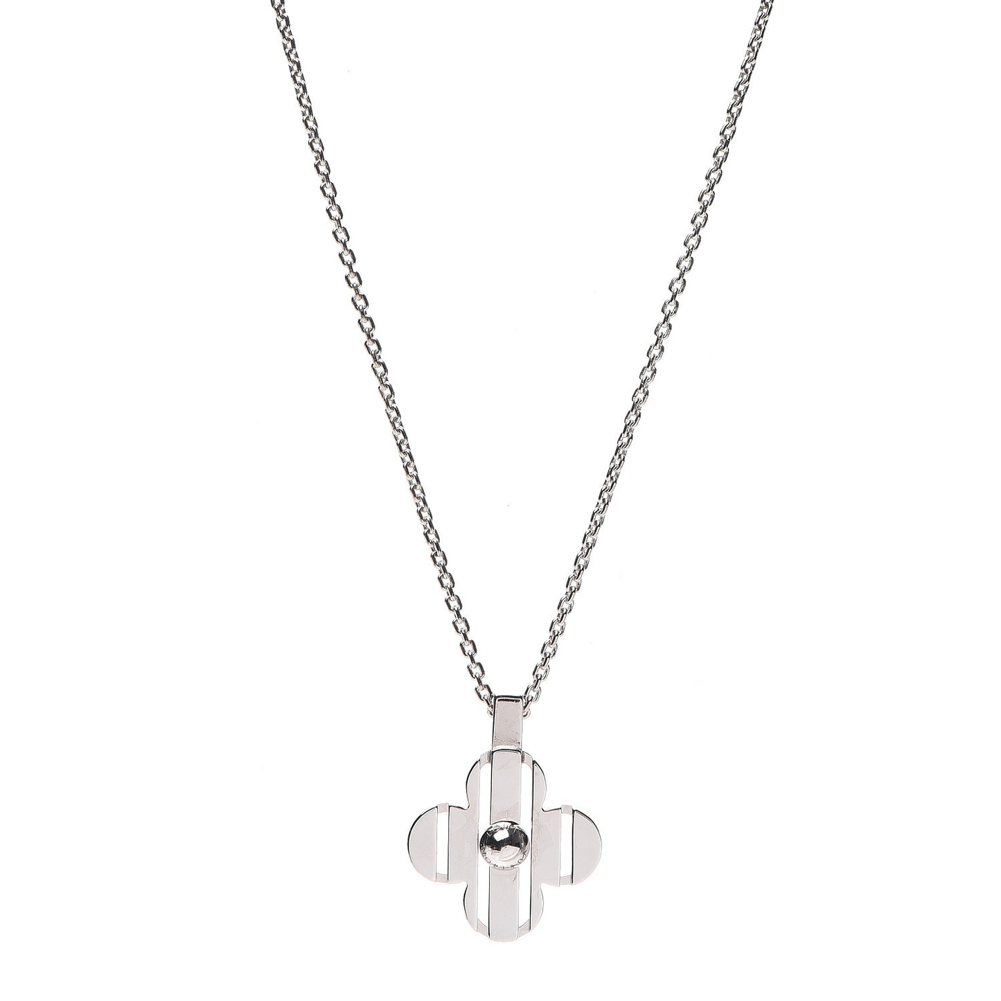 18K White Gold Petite Fleur Pendant Necklace