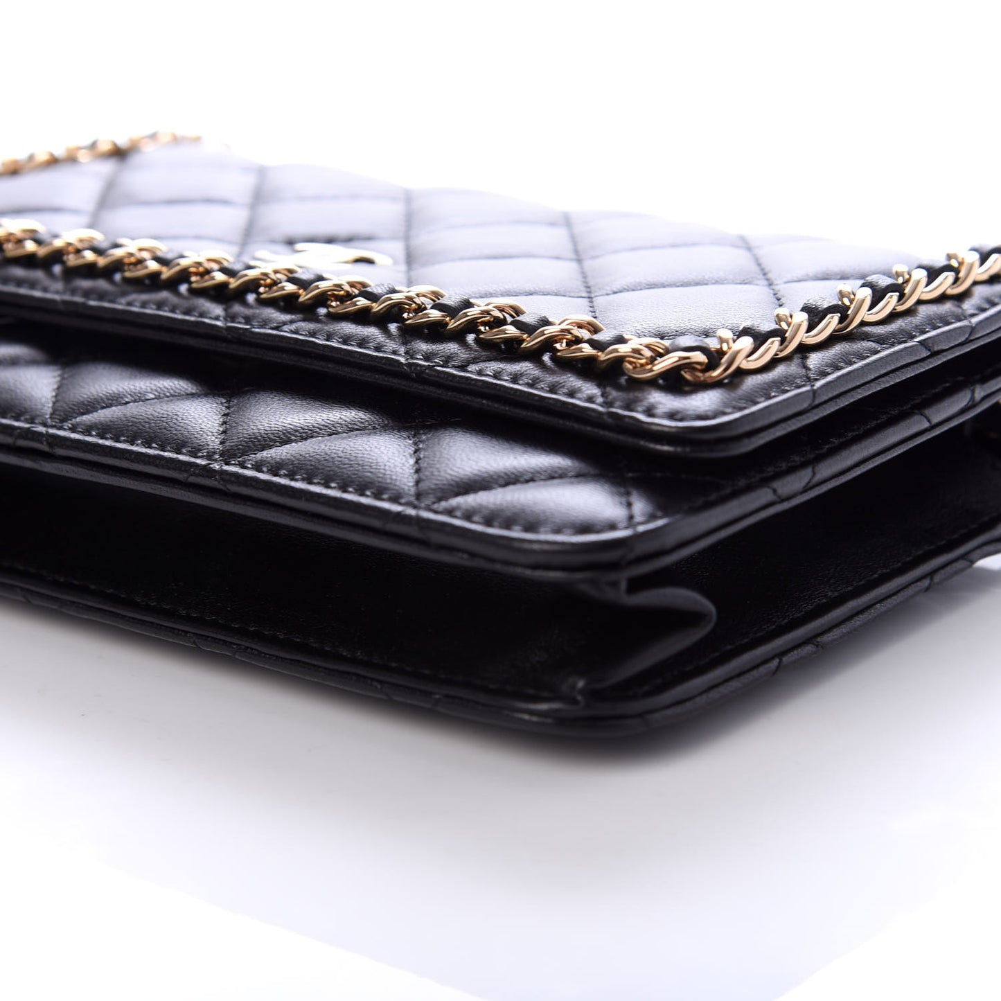 Lambskin Quilted Chain Around Wallet On Chain WOC Black