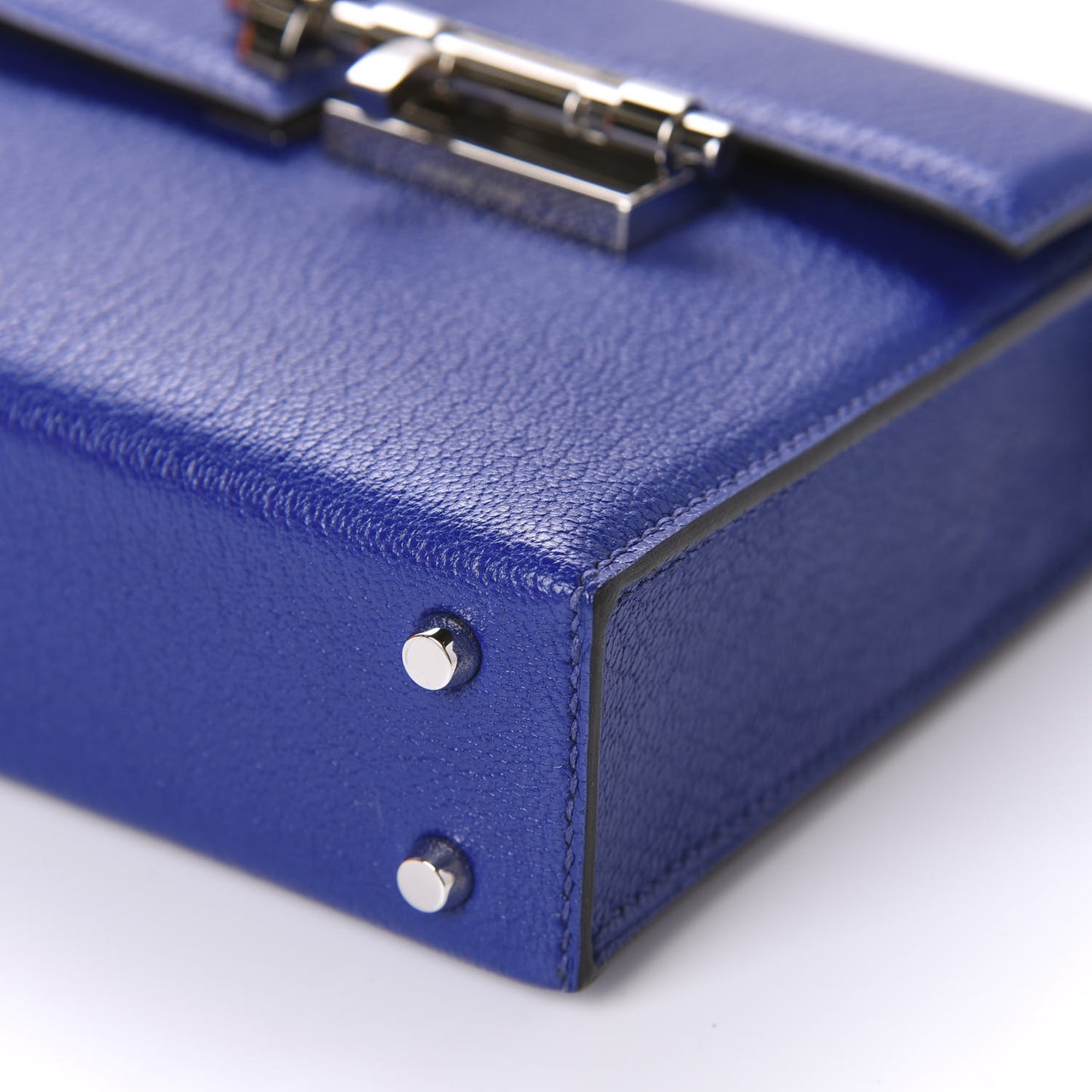 Chevre Chamkila Mini Verrou Chaine Bag Bleu Electrique