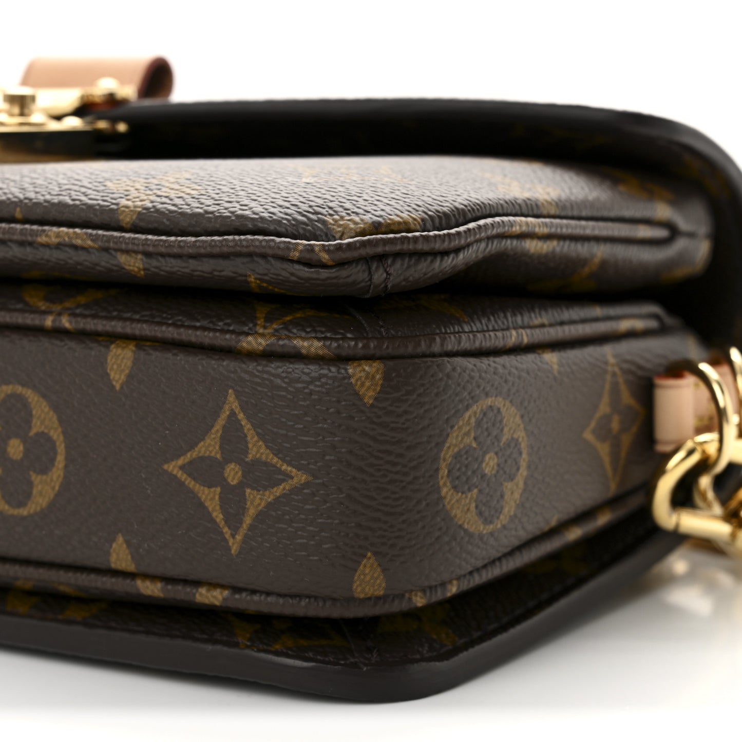 Monogram Pochette Metis East West