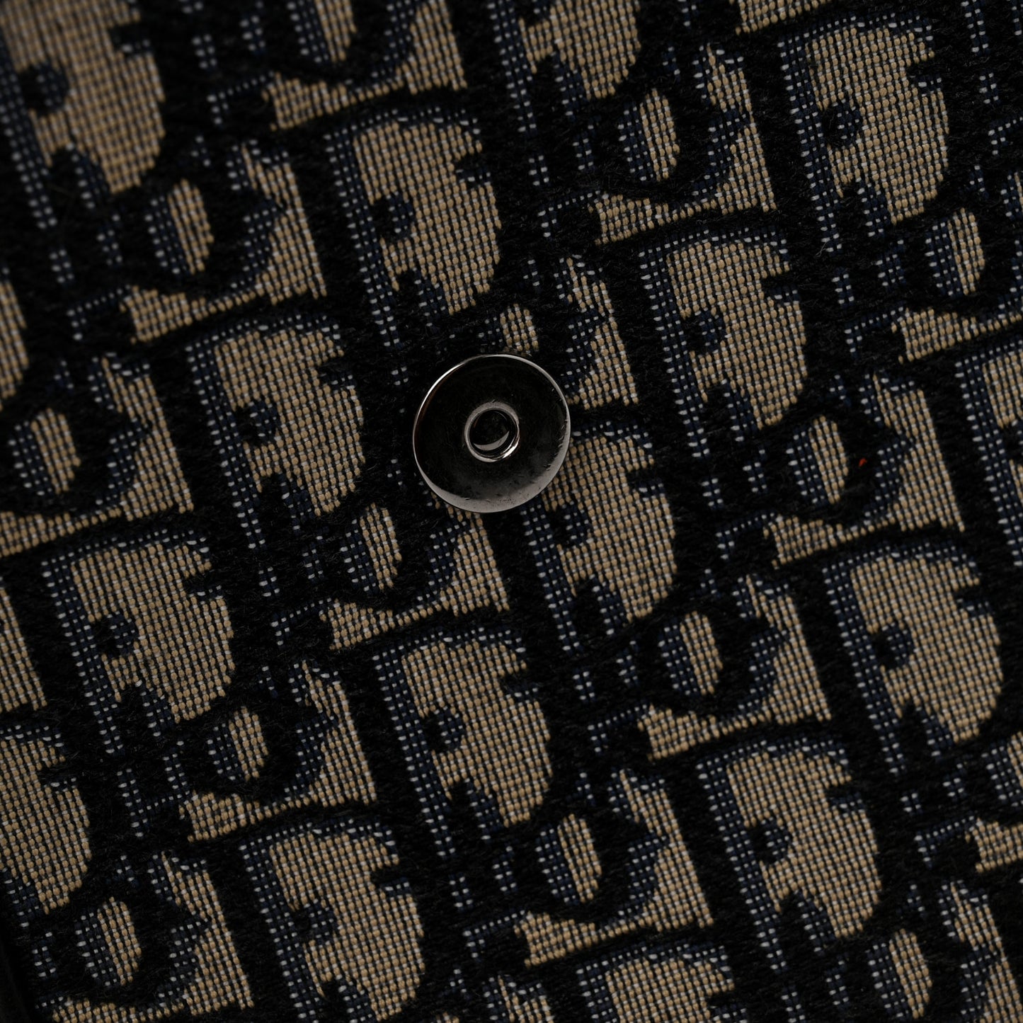 Grained Calfskin Oblique Mini Saddle Messenger Black