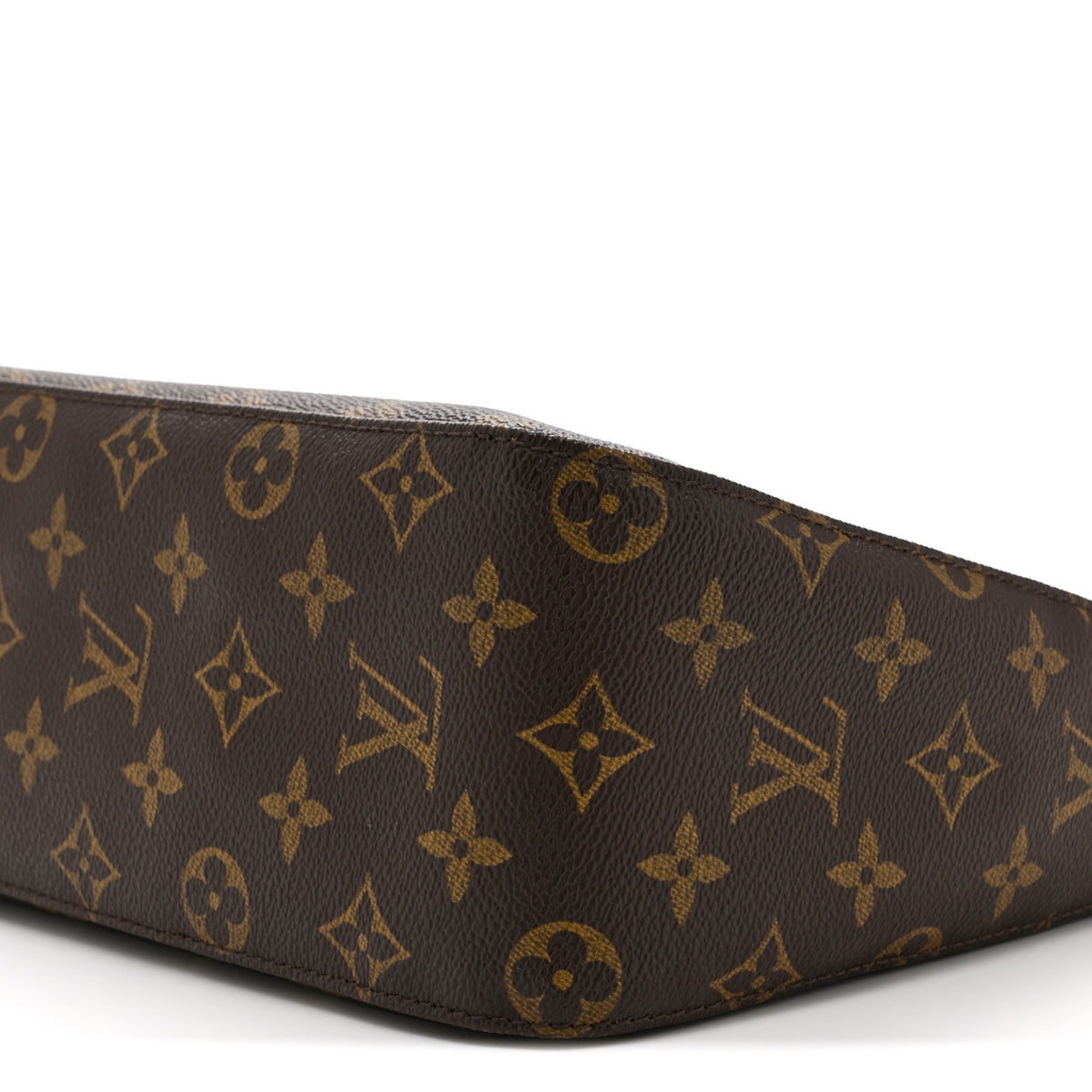 Monogram Looping MM