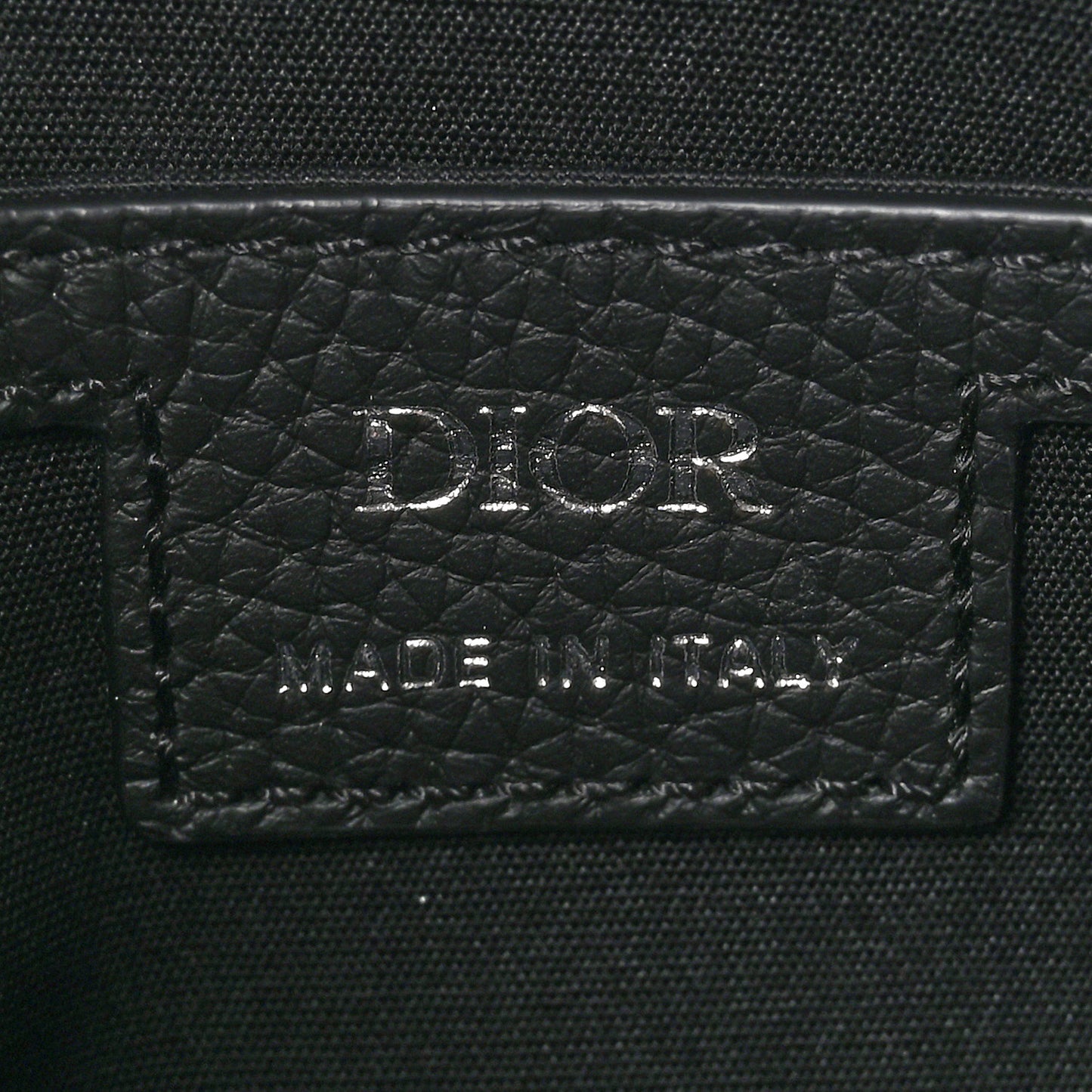 Grained Calfskin Embossed Dior Gravity Rider Zipped 2.0 Messenger Black