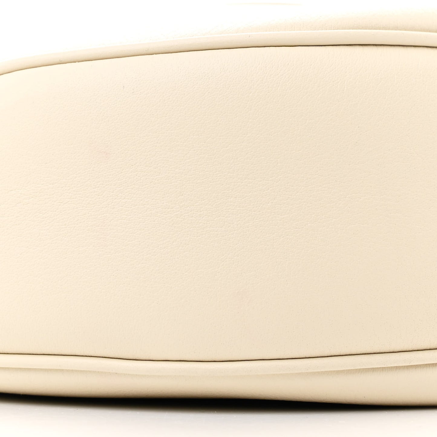 Supple Calfskin Cuir Triomphe Small Heloise Shoulder Bag White Cotton