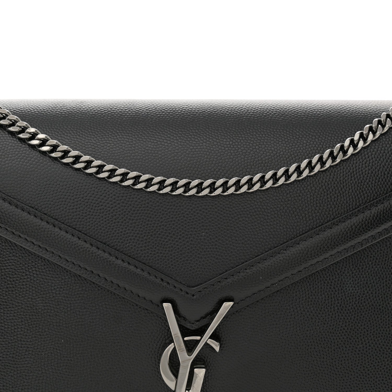 Saint Laurent Grain De Poudre Monogram Cassandra Clasp Bag Black 9 of 15