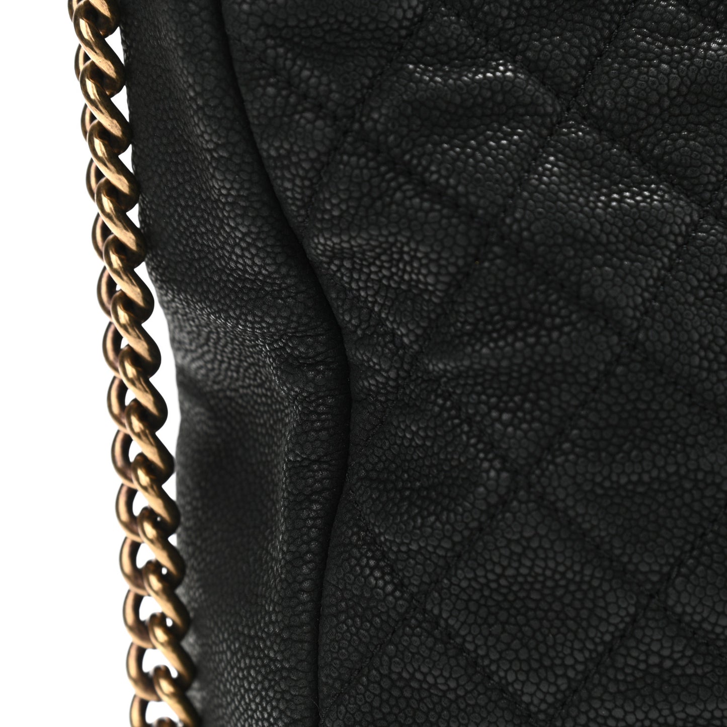 Iridescent Caviar Quilted Country Chic Hobo Black