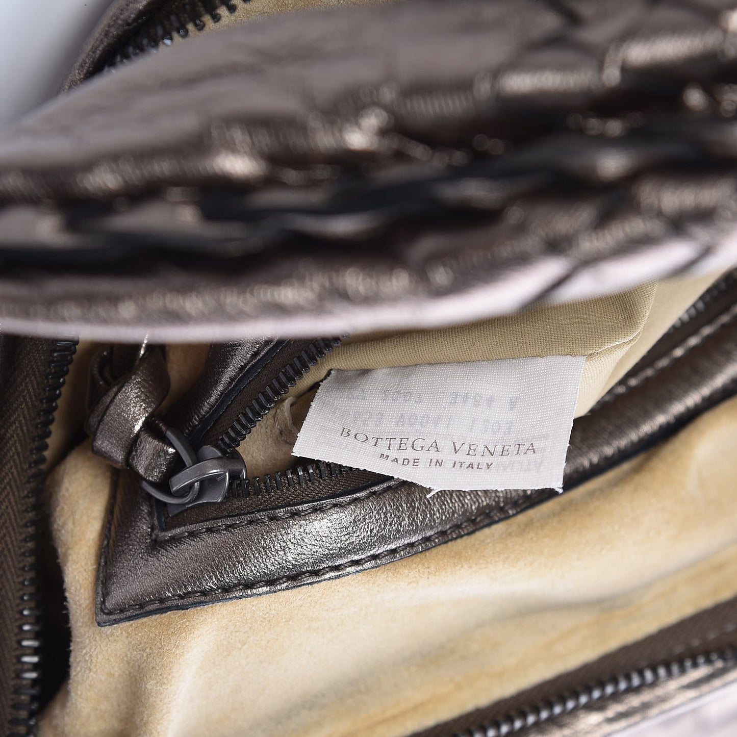 Nappa Intrecciato Medium Veneta Hobo Pewter
