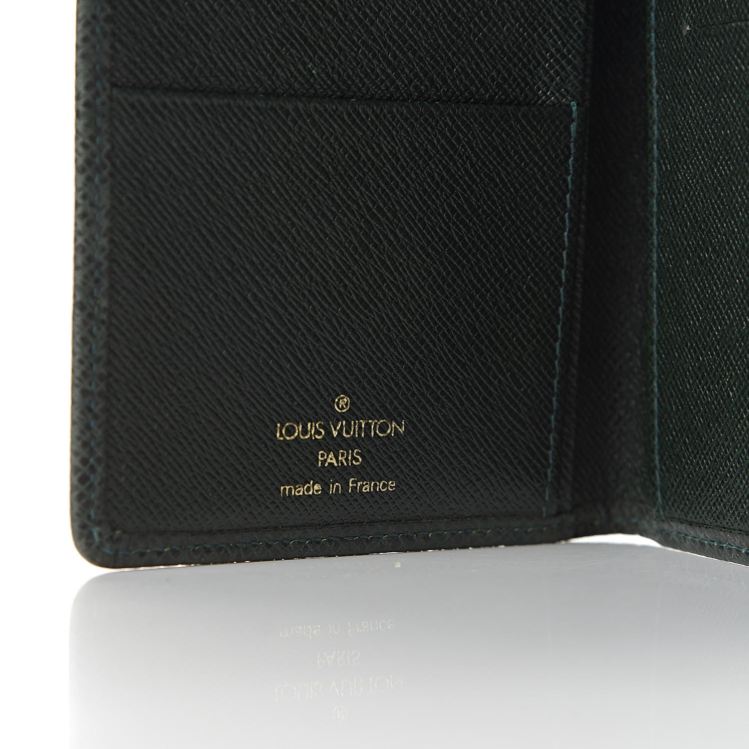 Louis Vuitton Taiga European Checkbook and Card Holder Epicea 6 of 13