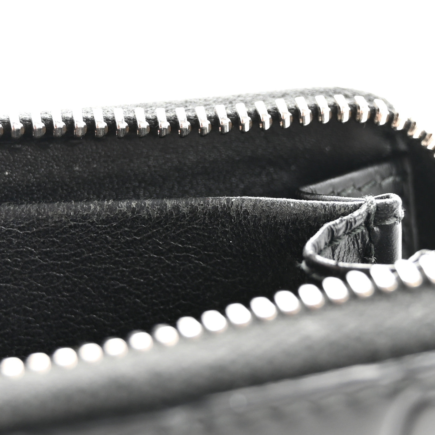 Gucci Guccissima Zip Around Card Case Black 8 of 10