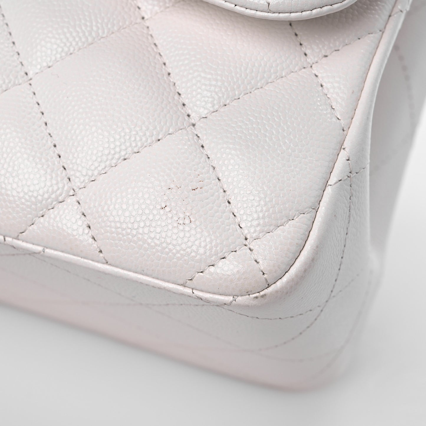 Caviar Quilted Jumbo Double Flap White