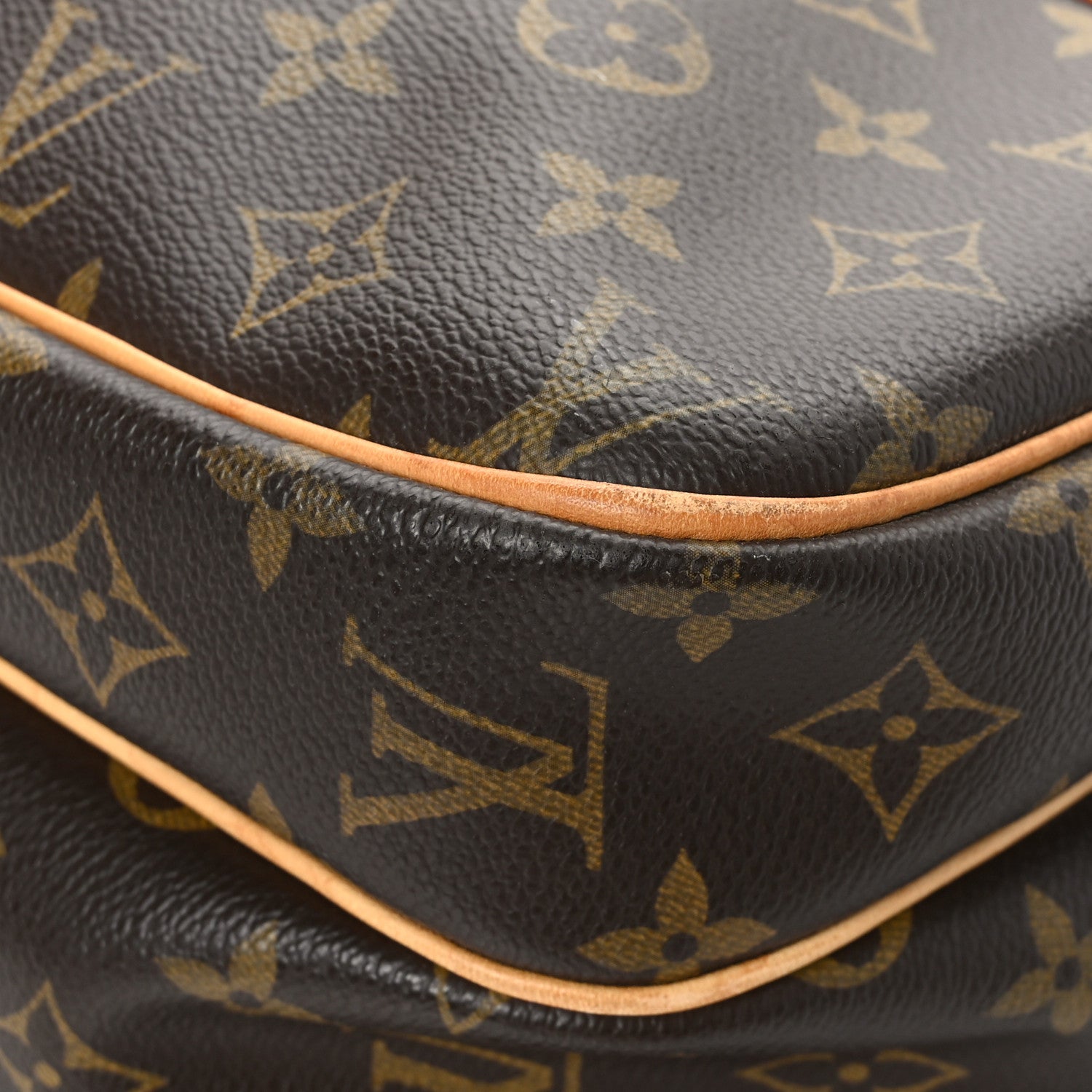 Louis Vuitton Monogram Reporter PM 9 of 11