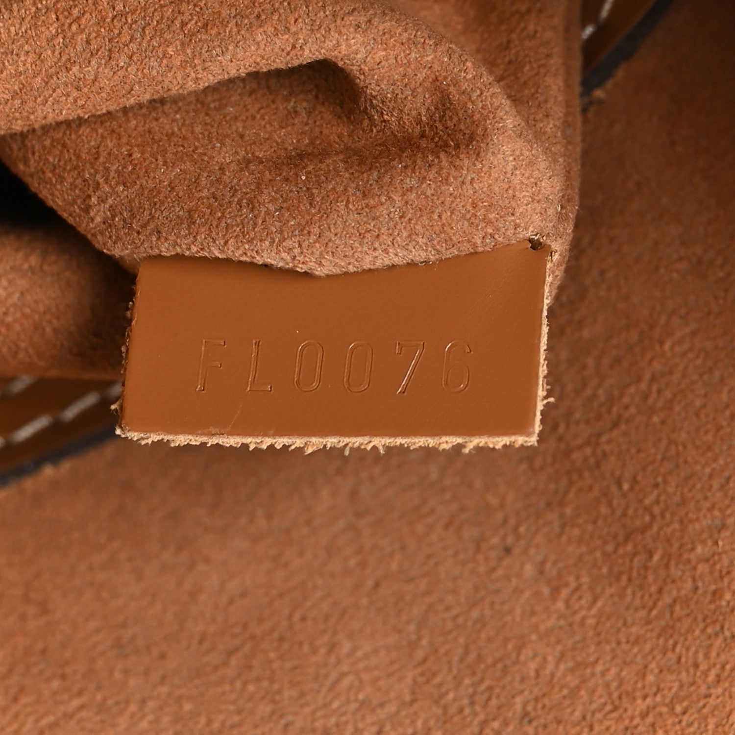 Louis Vuitton Epi Alma PM Cannelle 6 of 11