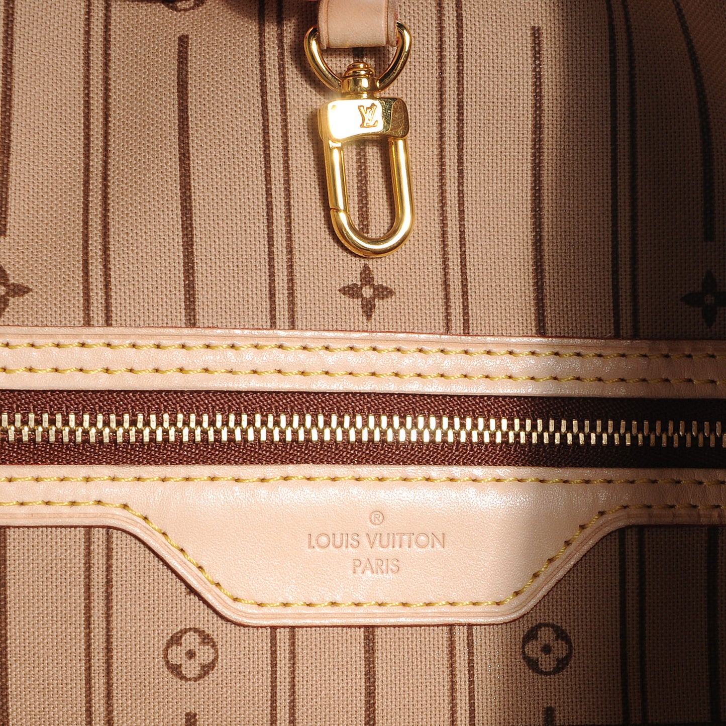 Monogram Neverfull GM Shoulder Bag