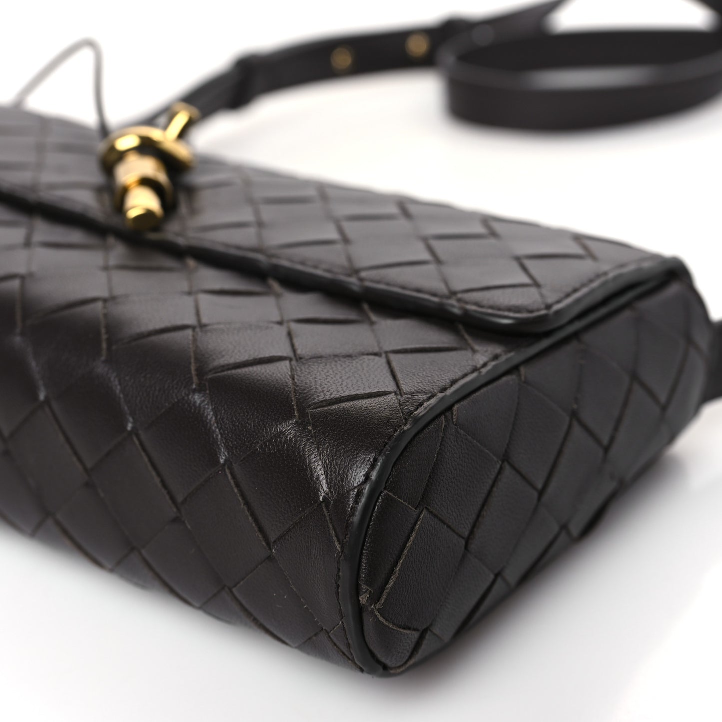 Nappa Intrecciato Andiamo Shoulder Bag Fondant