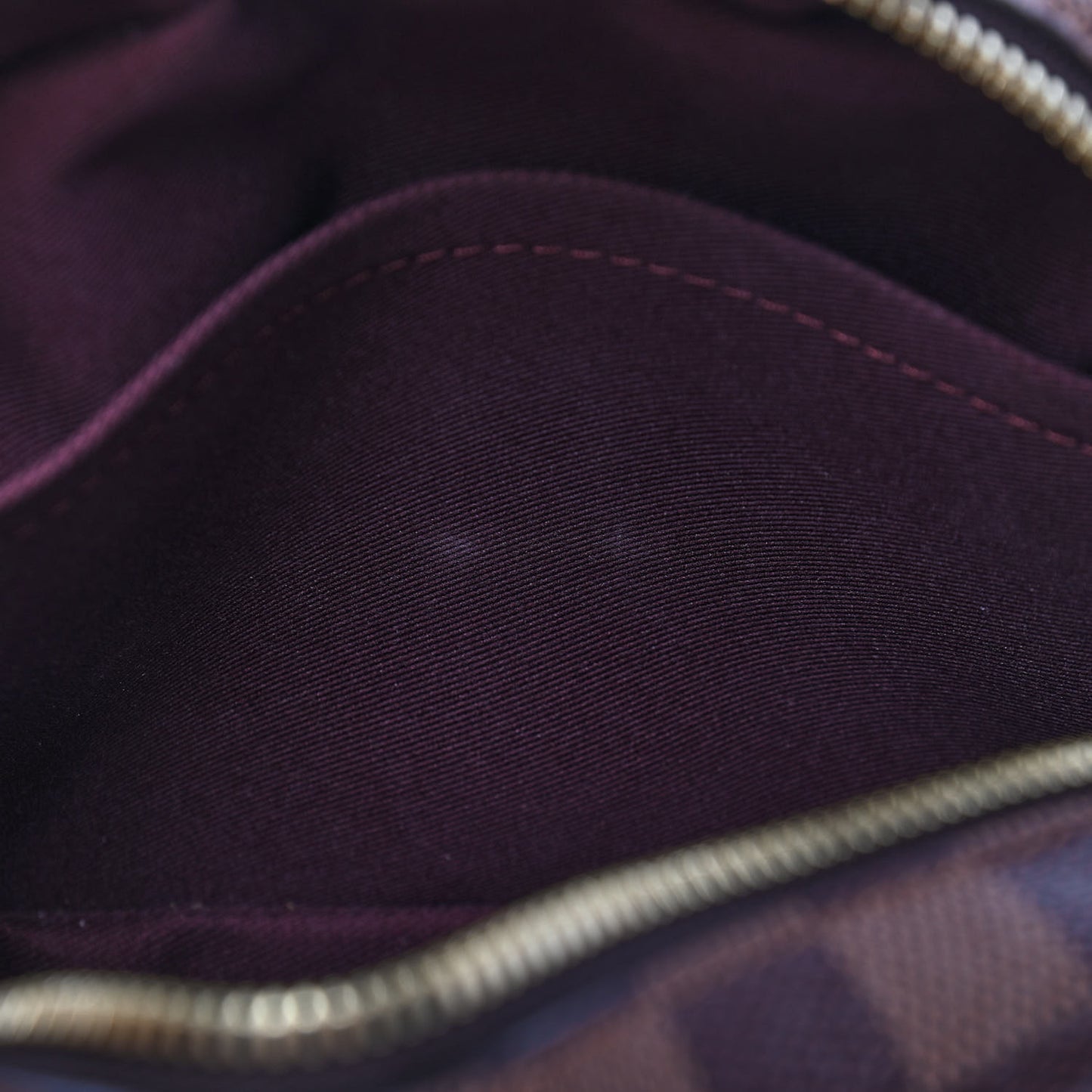 Damier Ebene Valisette Souple BB