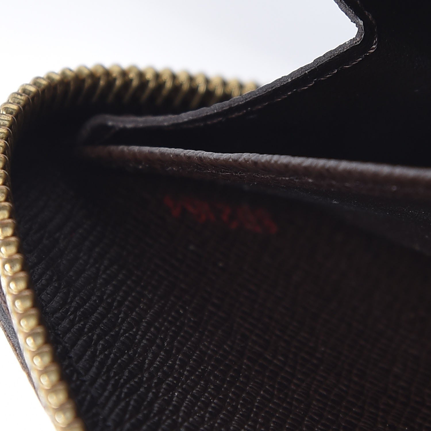 Louis Vuitton Damier Ebene Zippy Wallet 7 of 7