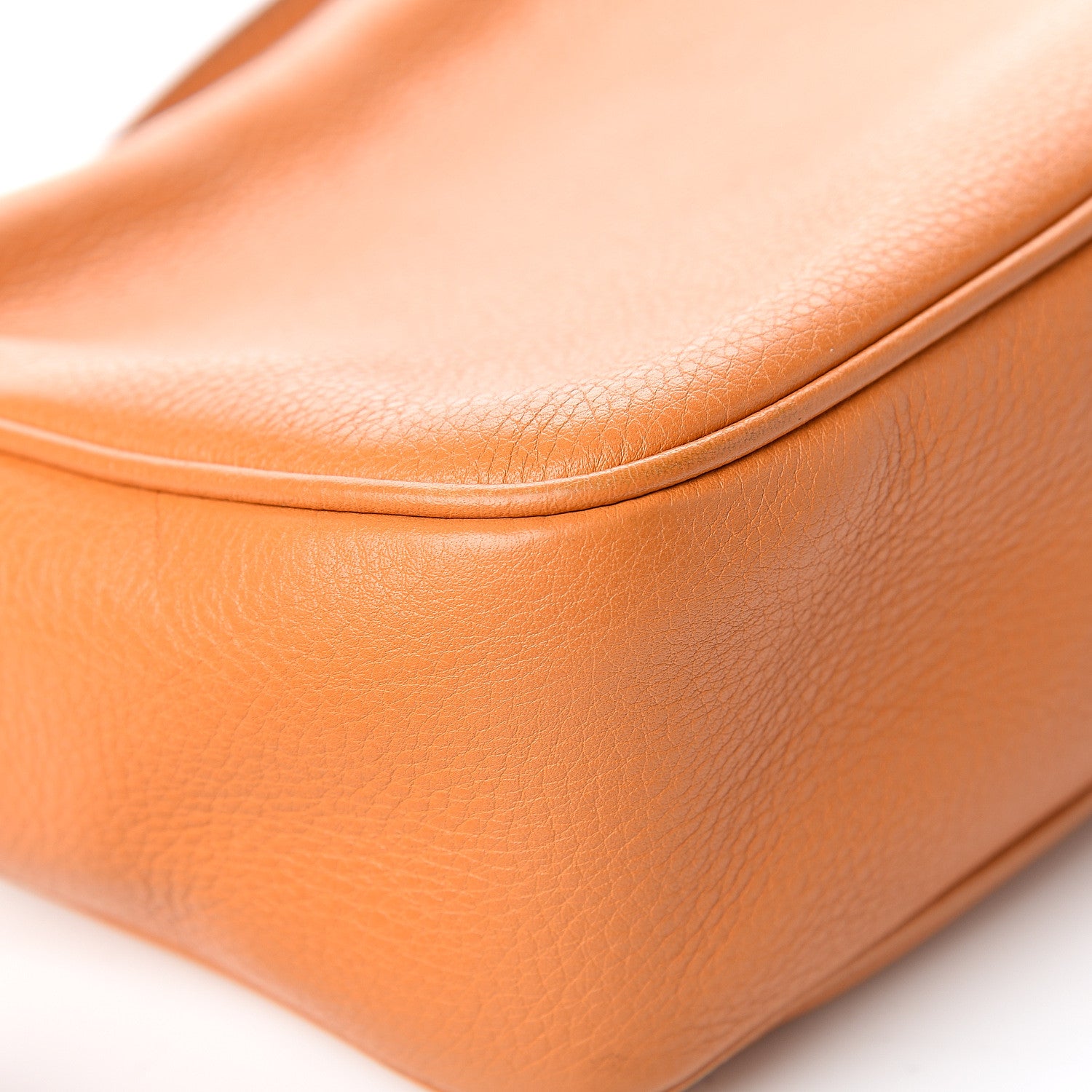 Gucci Pebbled Calfskin Small Soho Disco Bag Curcuma 13 of 16