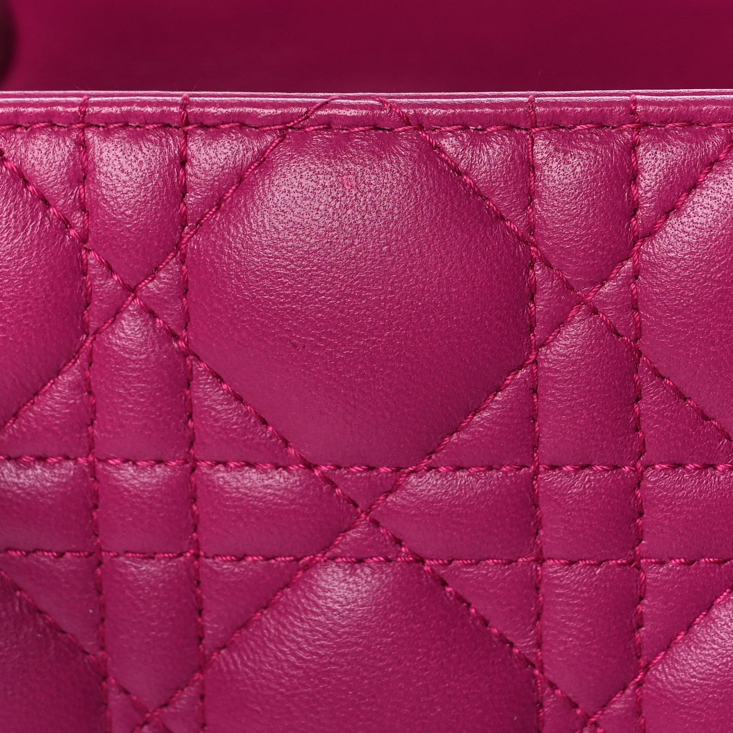 Lambskin Cannage Medium Lady Dior Fuchsia
