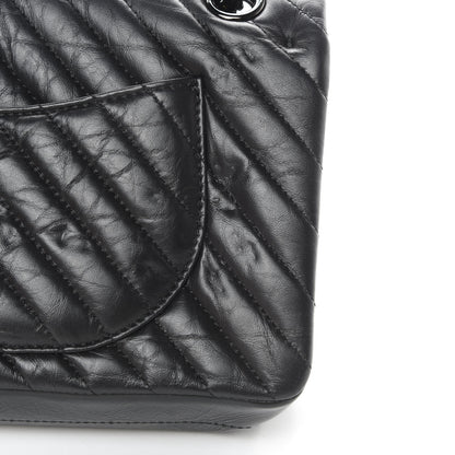Chanel Aged Calfskin Chevron Quilted 2.55 Reissue 225 Flap So Black 15 of 17