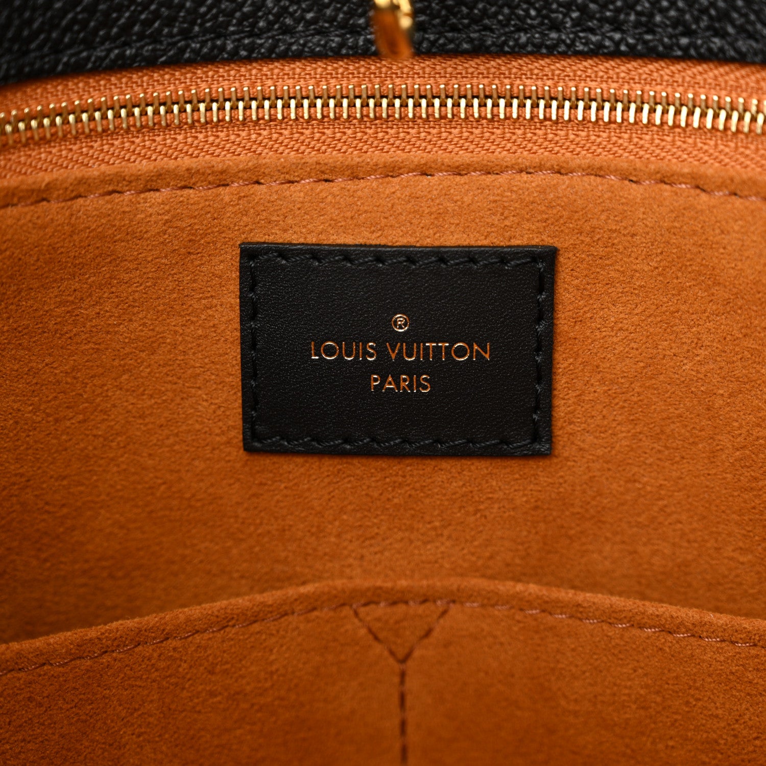 Louis Vuitton Empreinte Monogram Giant OnTheGo MM Black 6 of 12