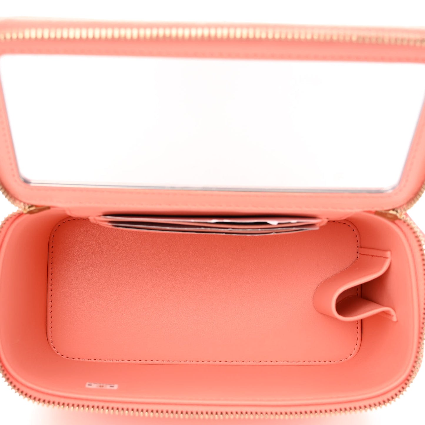 Lambskin Resin Quilted Vanity Case With Chain Pink