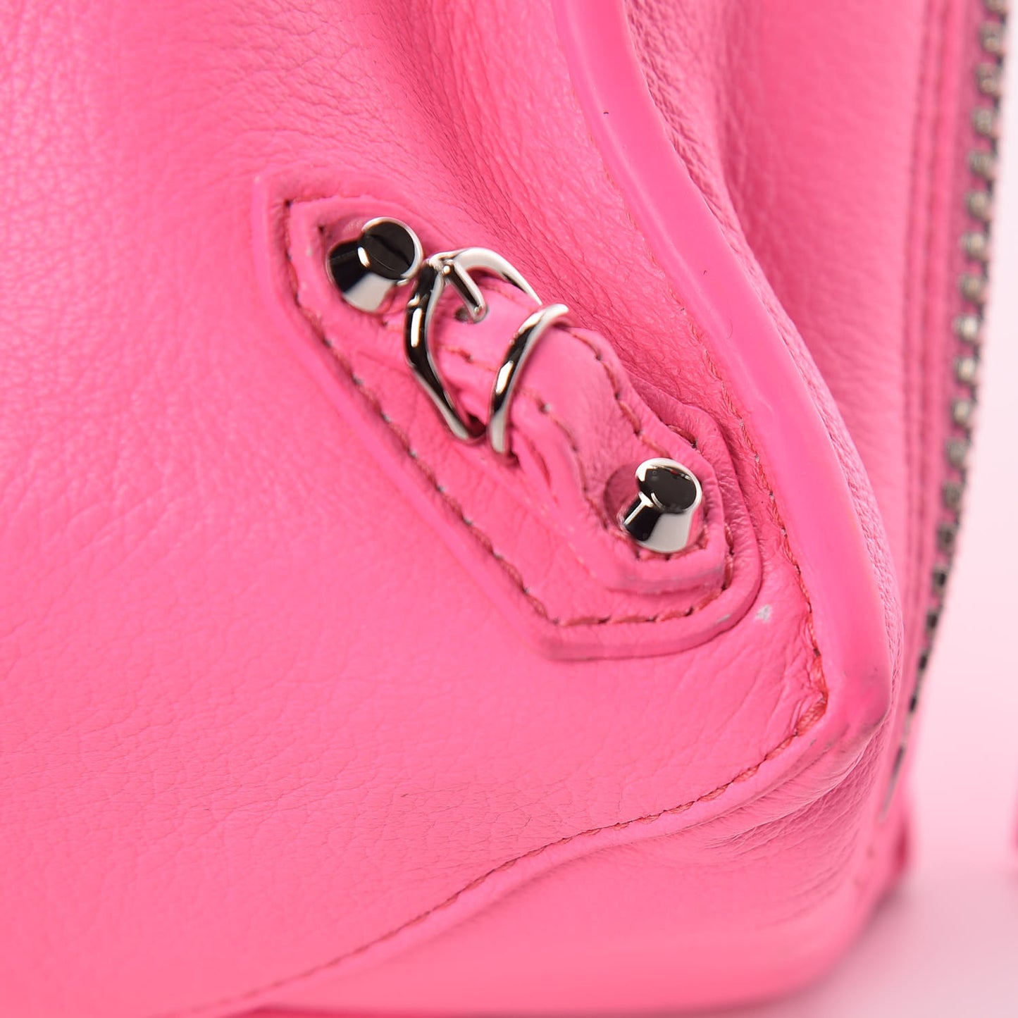 Veau Papier A6 Zip Around Tote Acid Pink