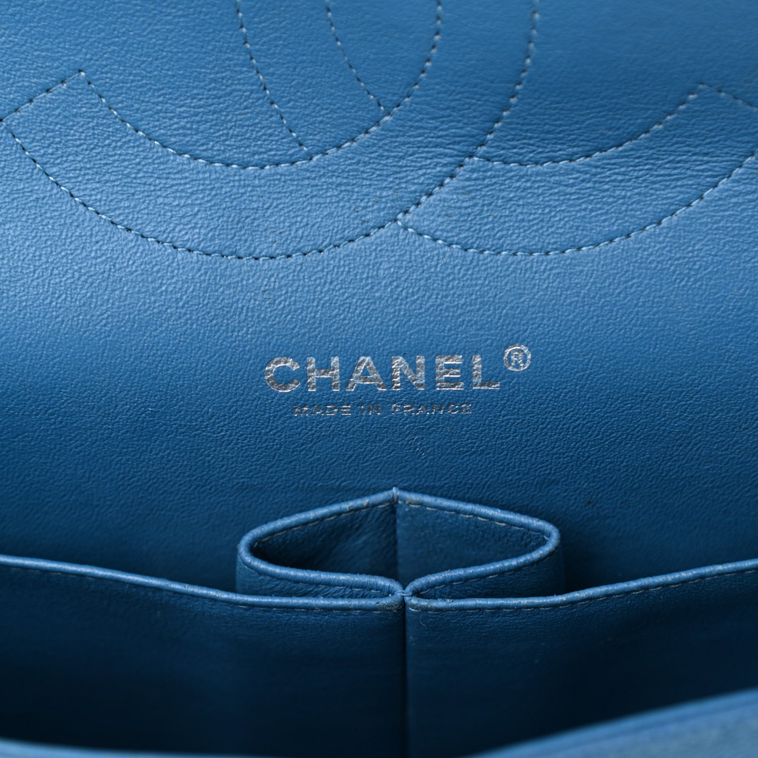 Chanel Iridescent Caviar Quilted Jumbo Double Flap Blue 6 of 21