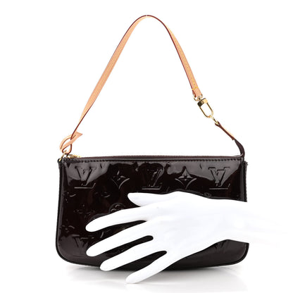 Louis Vuitton Vernis Pochette Accessories NM Amarante 2 of 9