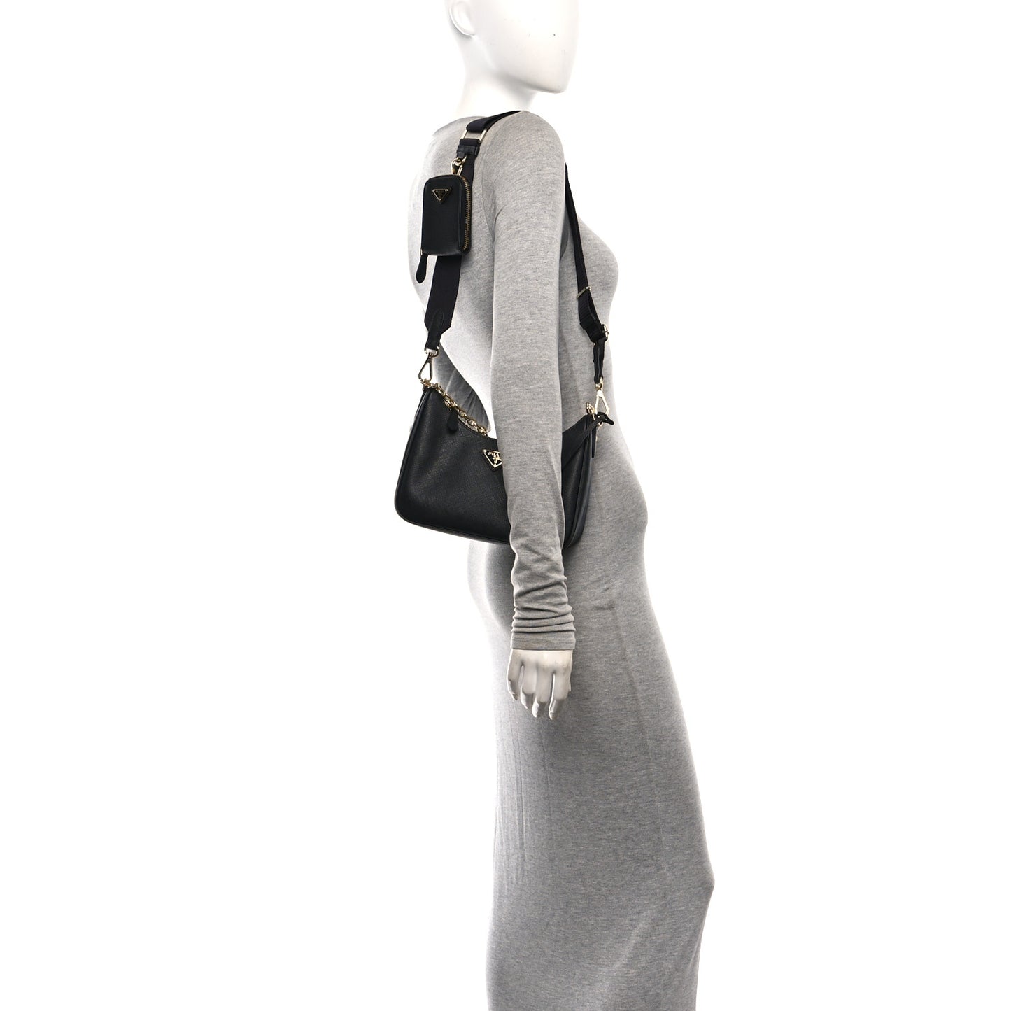 Saffiano Lux Re-Edition 2005 Shoulder Bag Black