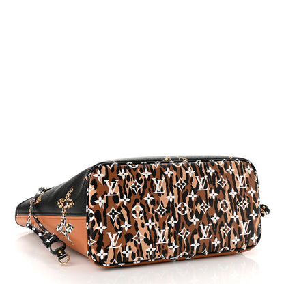 Louis Vuitton Monogram Giant Jungle Neverfull MM Black 4 of 9