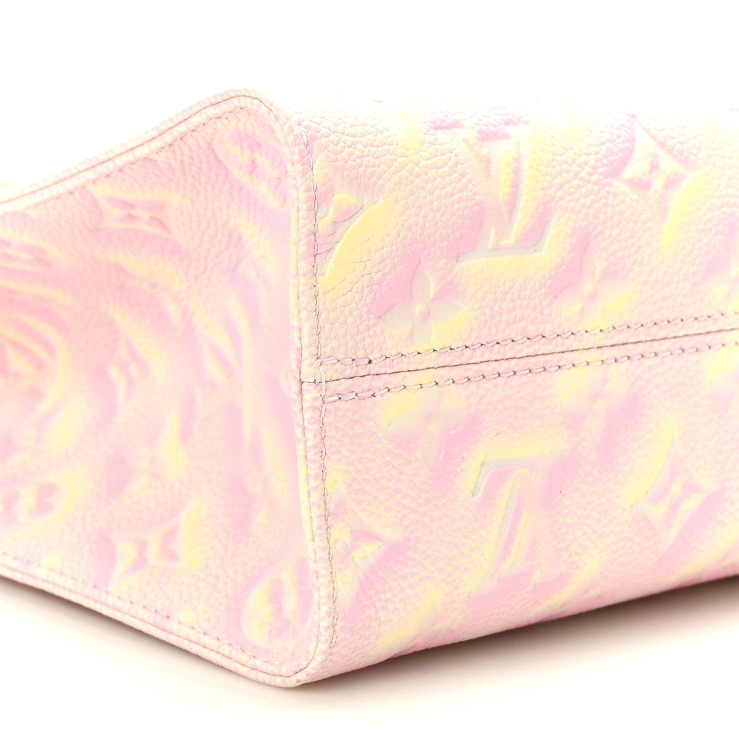 Louis Vuitton Empreinte Monogram Summer Stardust Onthego PM Pink 7 of 8