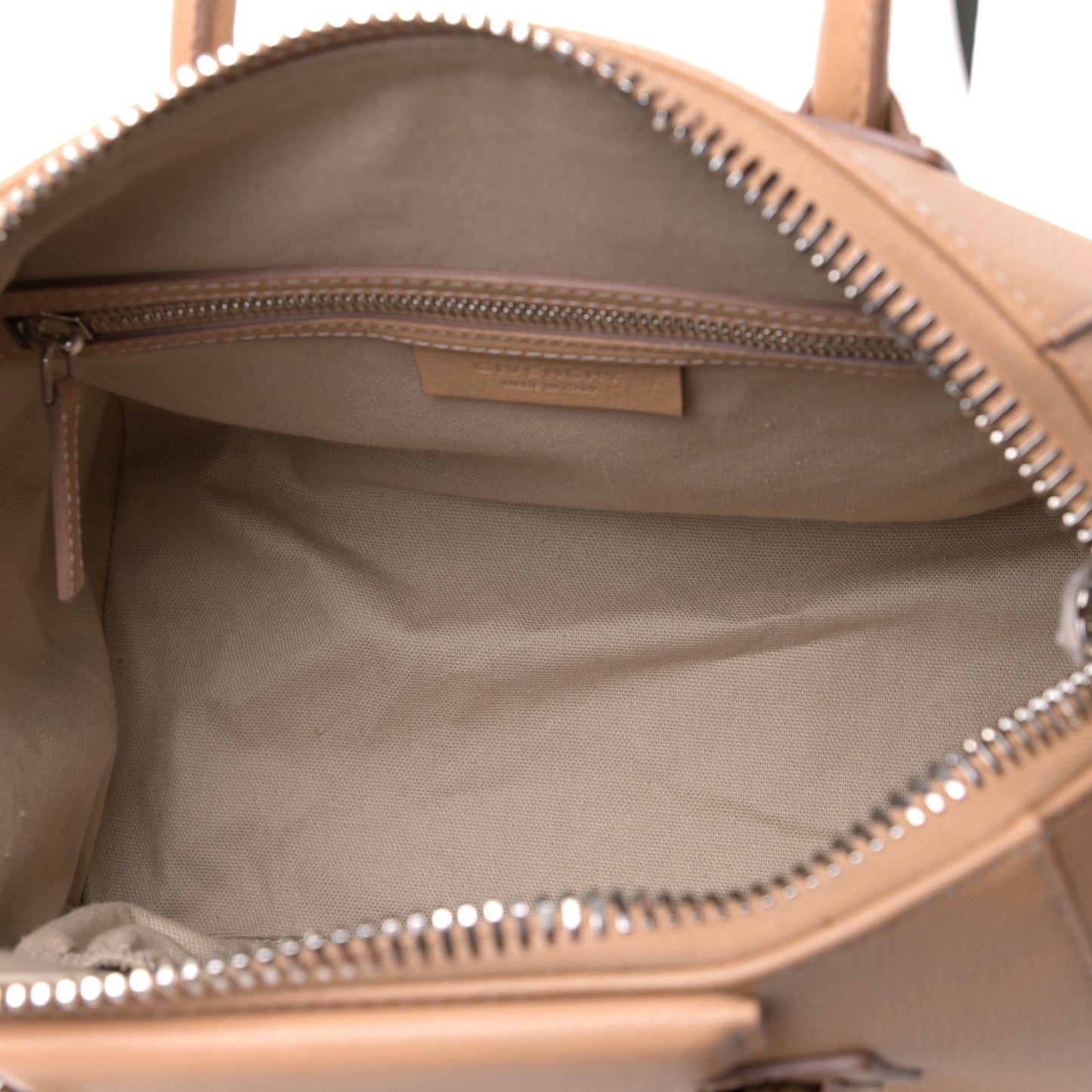 Sugar Goatskin Small Antigona Nude