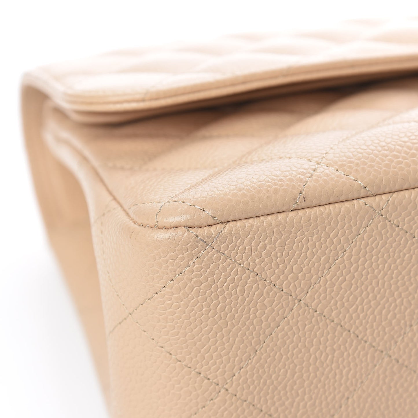 Caviar Quilted Jumbo Double Flap Beige Clair