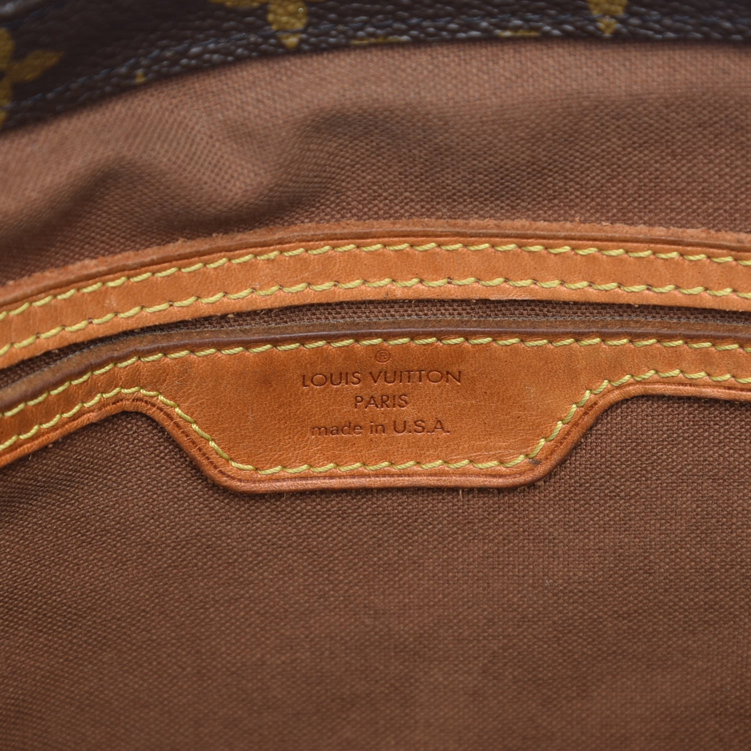 Louis Vuitton Monogram Cabas Mezzo 8 of 22