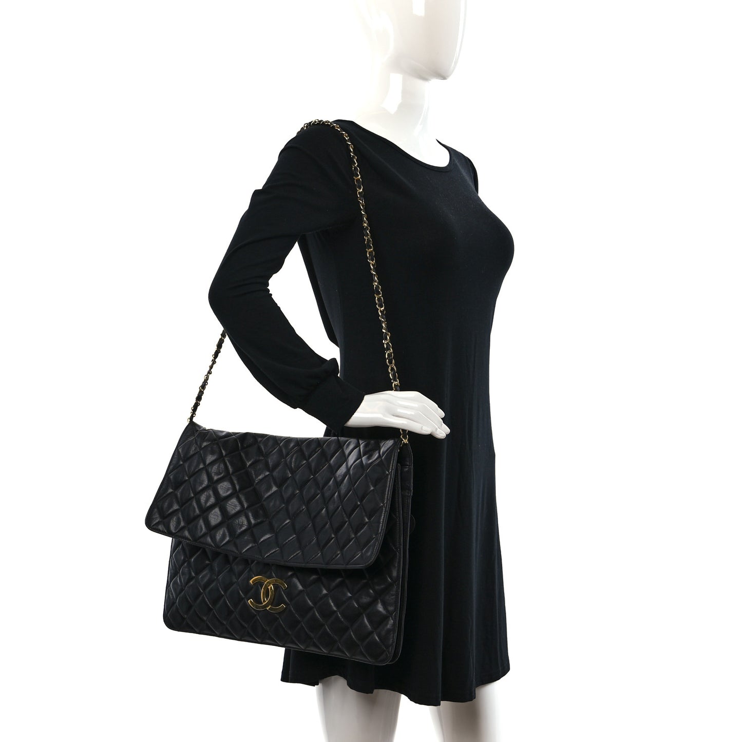 Lambskin Quilted Jumbo XL Maxi Single Flap Black