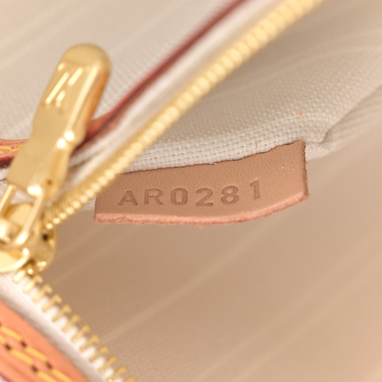 Louis Vuitton Monogram Giant By The Pool Neverfull MM Brume 7 of 11