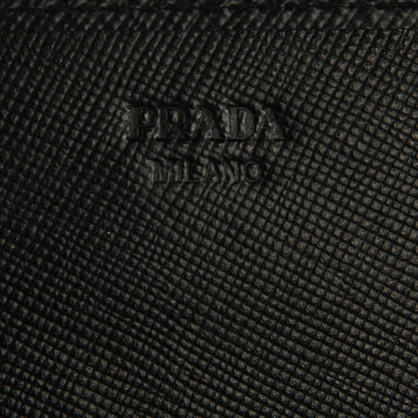 Saffiano Metal Oro Chain Wallet Nero Black