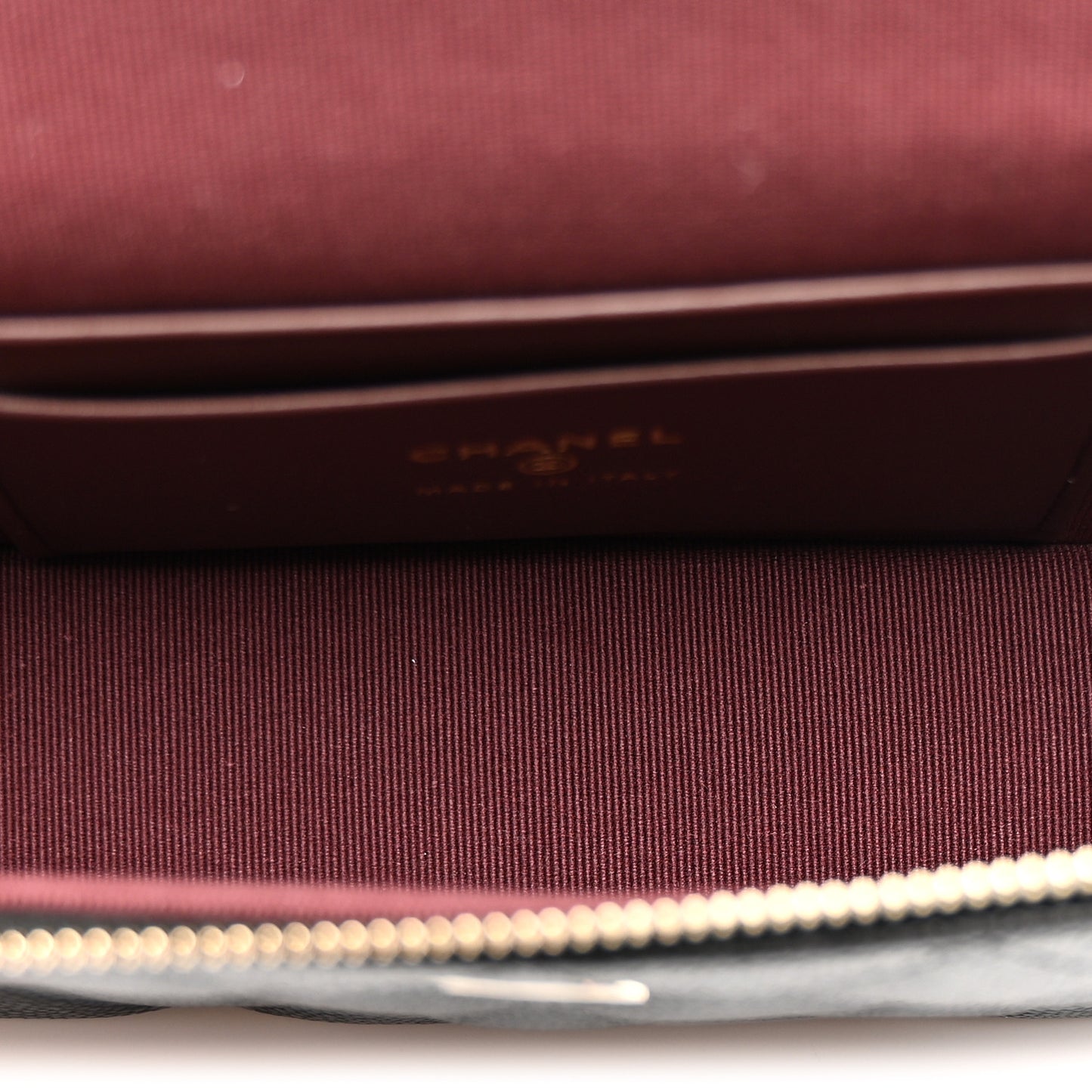 Caviar Quilted Top Handle Slim Vanity With Chain Black