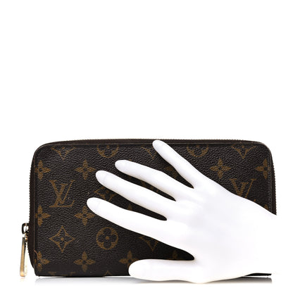 Louis Vuitton Monogram Zippy Organizer Wallet 2 of 21