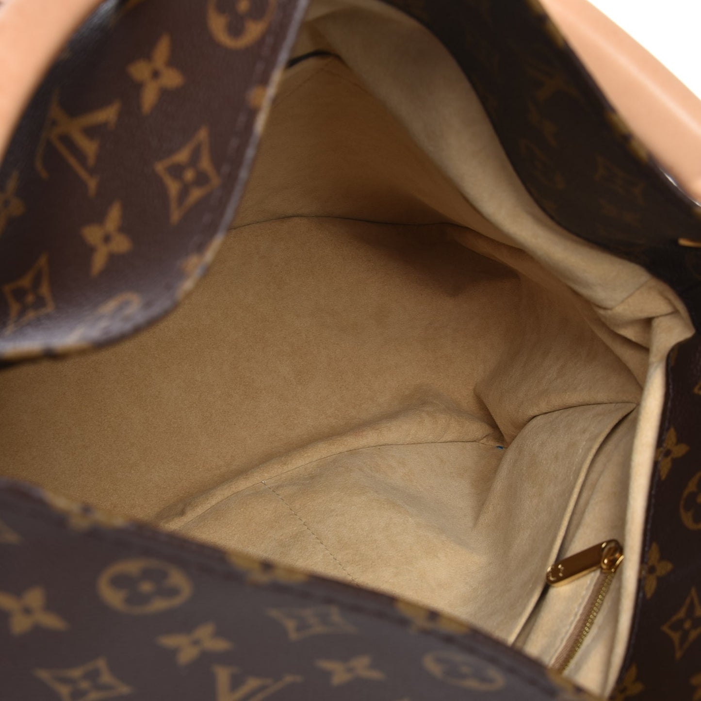 Monogram Artsy MM