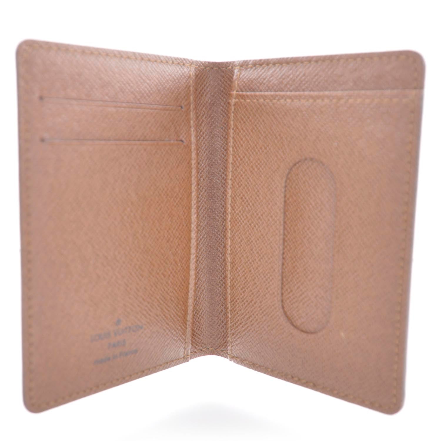 Louis Vuitton Monogram Card Holder 5 of 7