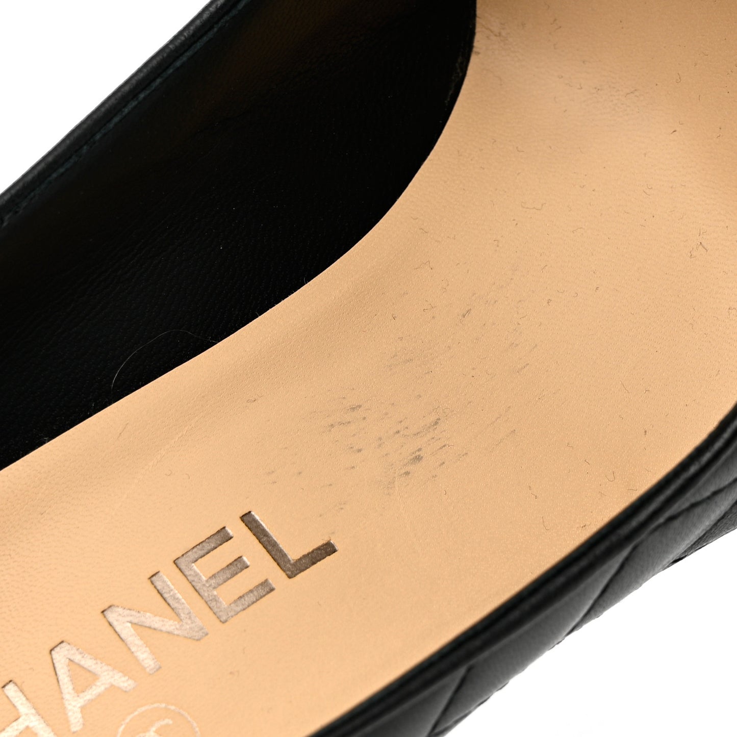 Lambskin Quilted Cap Toe Pumps 39 Black