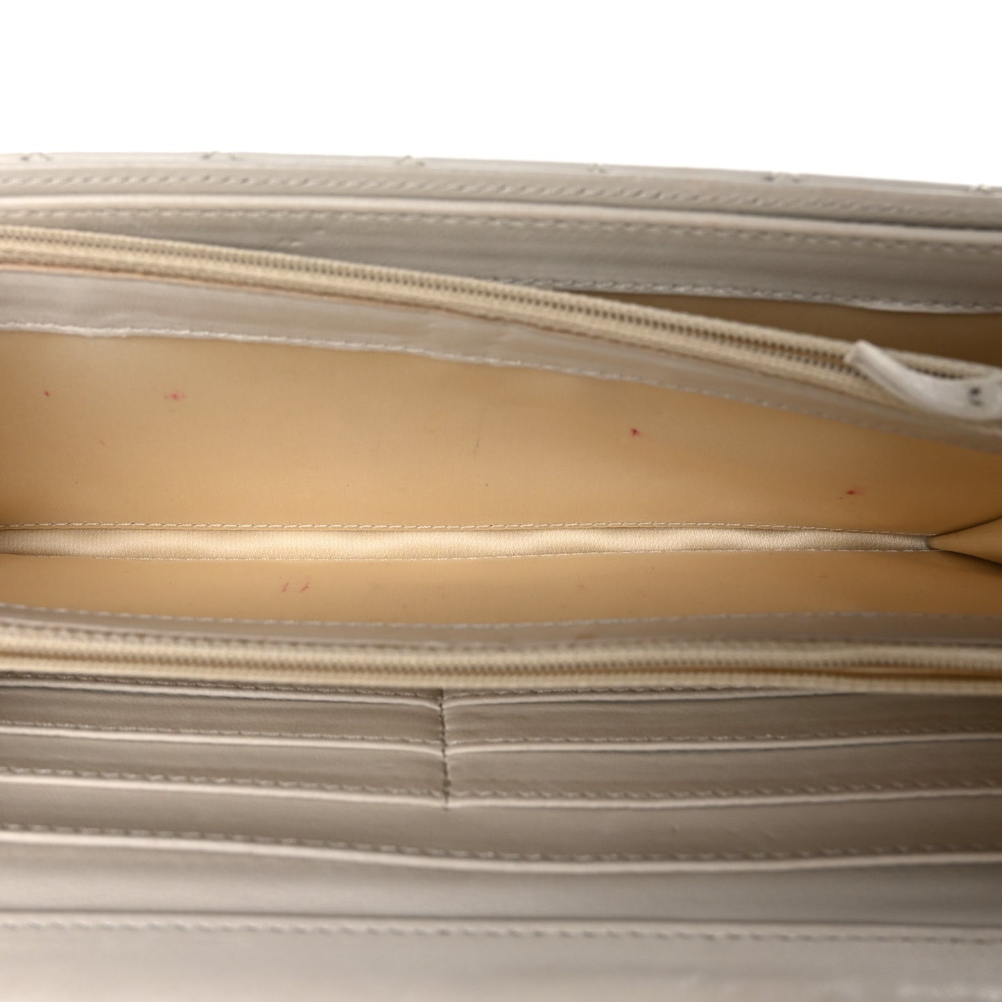 Lambskin Quilted Chain Clutch Flap White