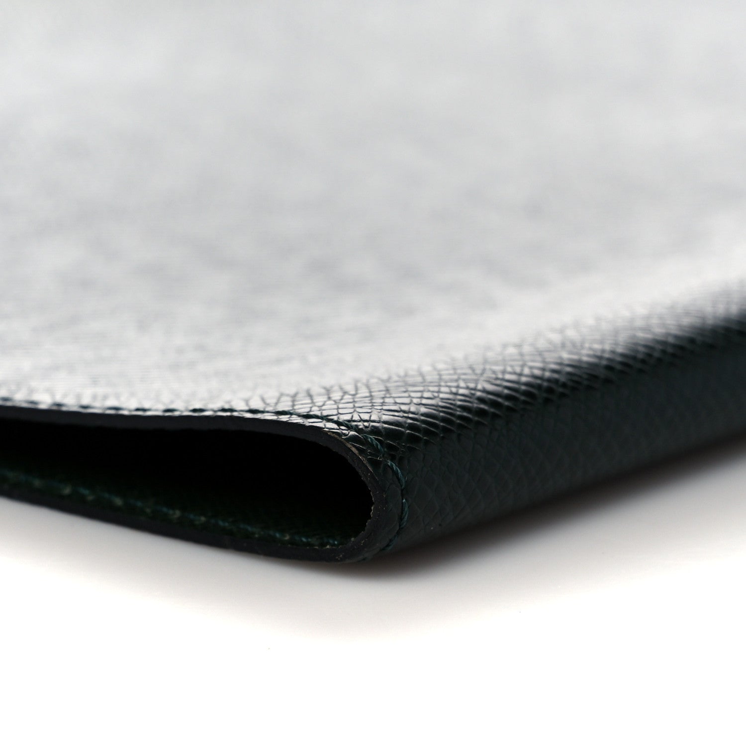 Louis Vuitton Taiga Document Case Epicea 12 of 16